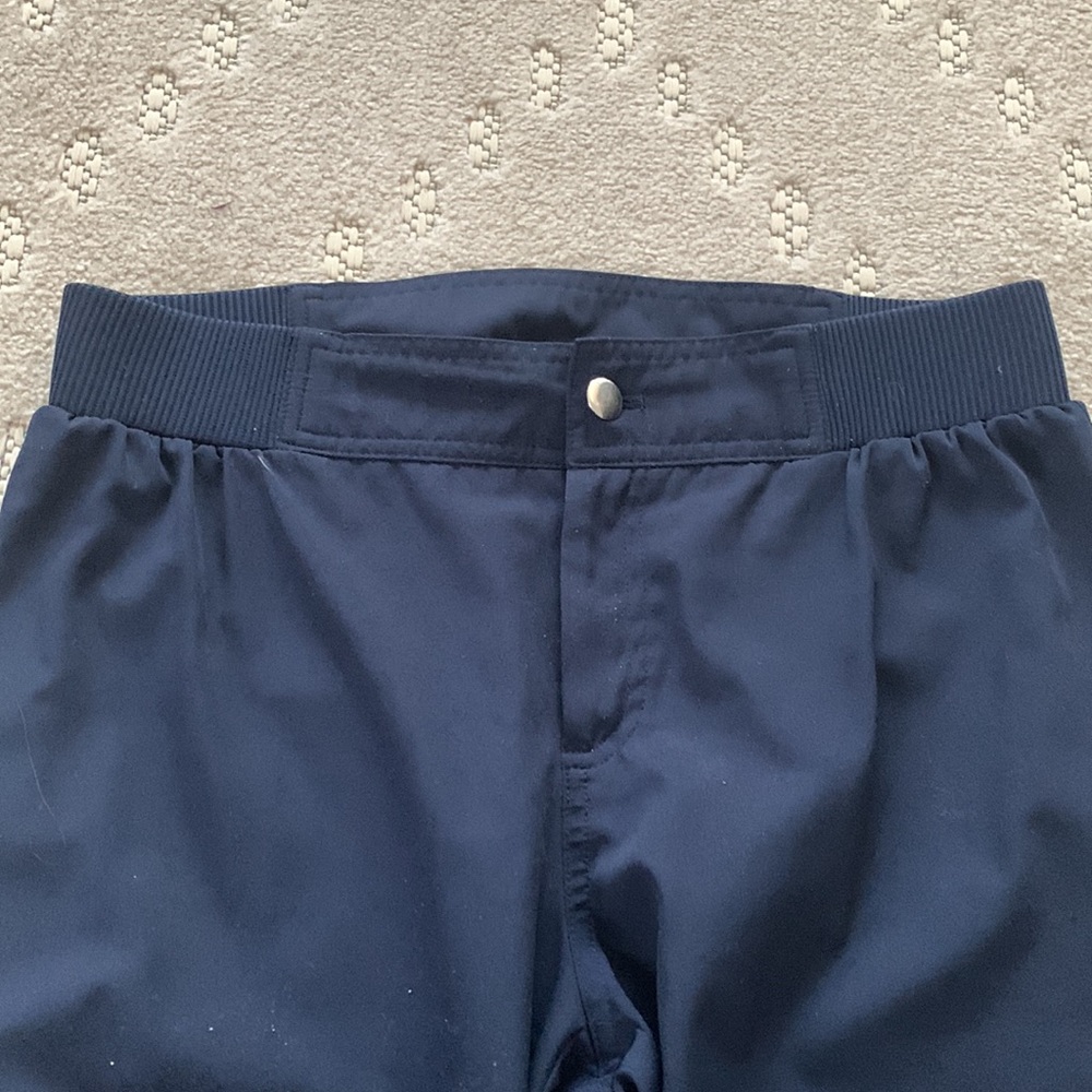 Capri Pants - Picture 3 of 6